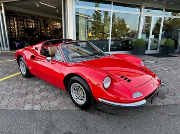 Ferrari 246 GTS Dino 2