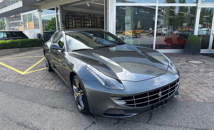 Ferrari FF