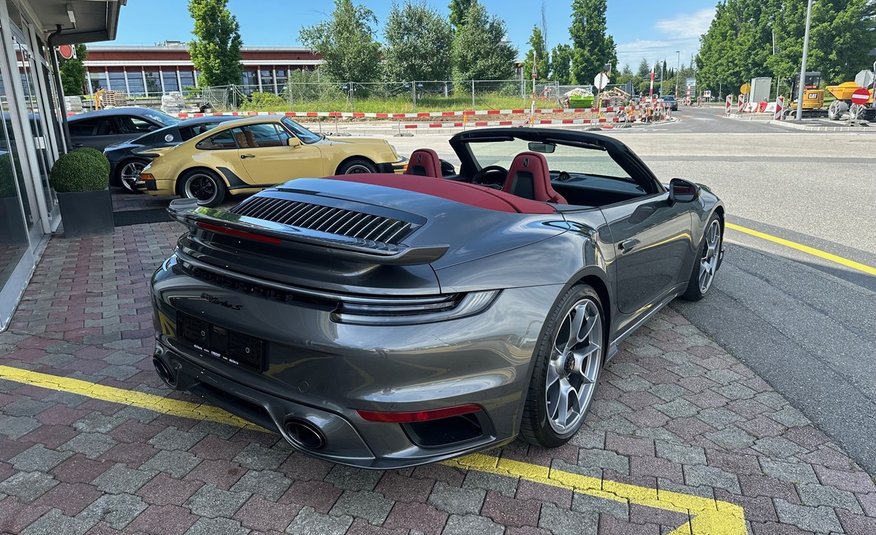 Porsche 992 Turbo S Cabriolet PDK